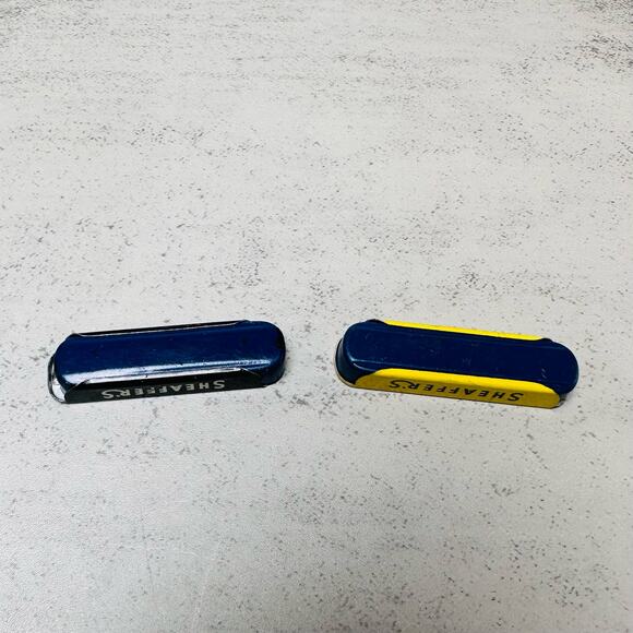 Vintage, Fineline Sheaffer's Thick Lead Medium Hard Pencil Refills R/S15 in Tin - Picture 4 of 6